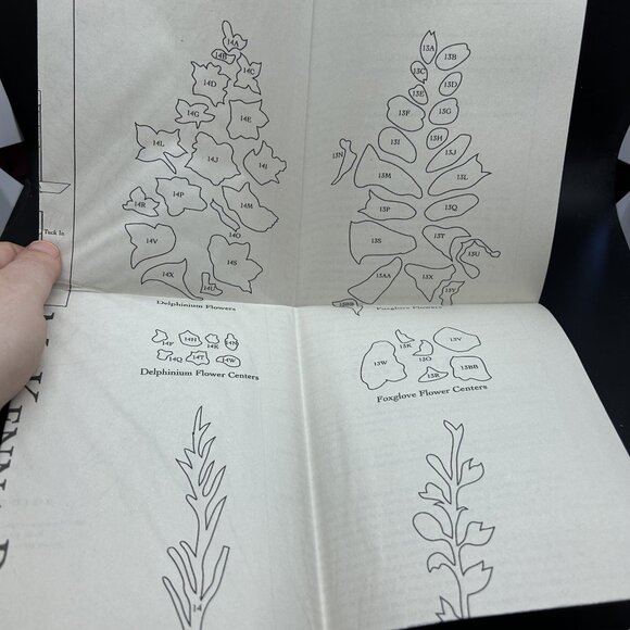 McKenna Ryan In Full Bloom “Dippity Duo” Block 5 Applique Quilt Sewing Pattern - Picture 4 of 6